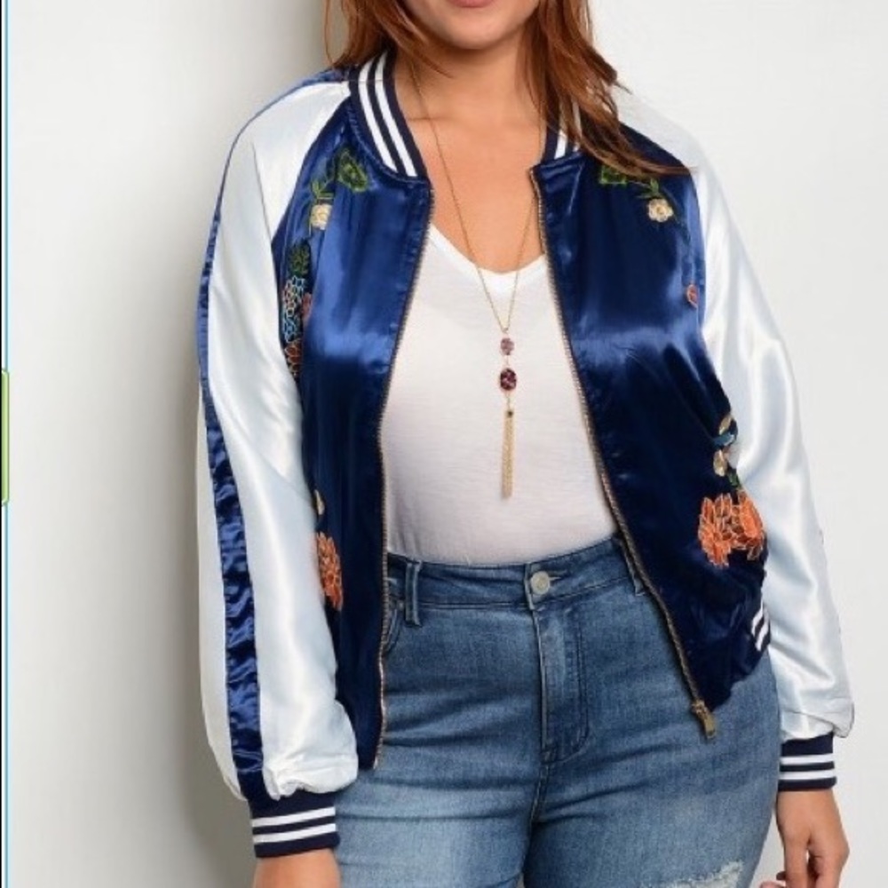 closet closing make offer plus size Navy embroidered bomber